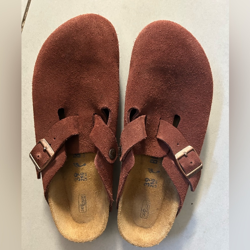 Birkenstock suede Boston shoes, size 39
